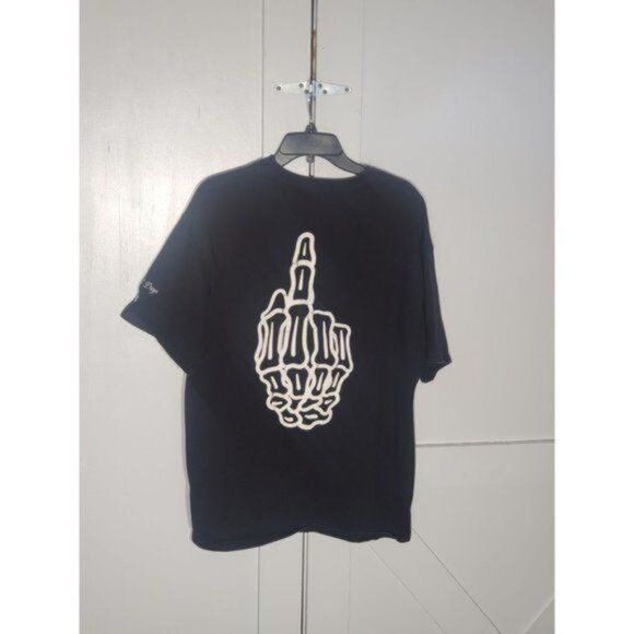 CHAMPION MEN T-SHIRT COLOR BLACK SHORT SLEEVE SIZE L - Picture 1 of 6